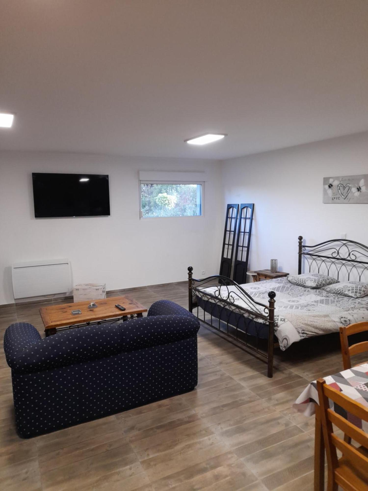 Gite Zen Style Studio Fromelles Luaran gambar