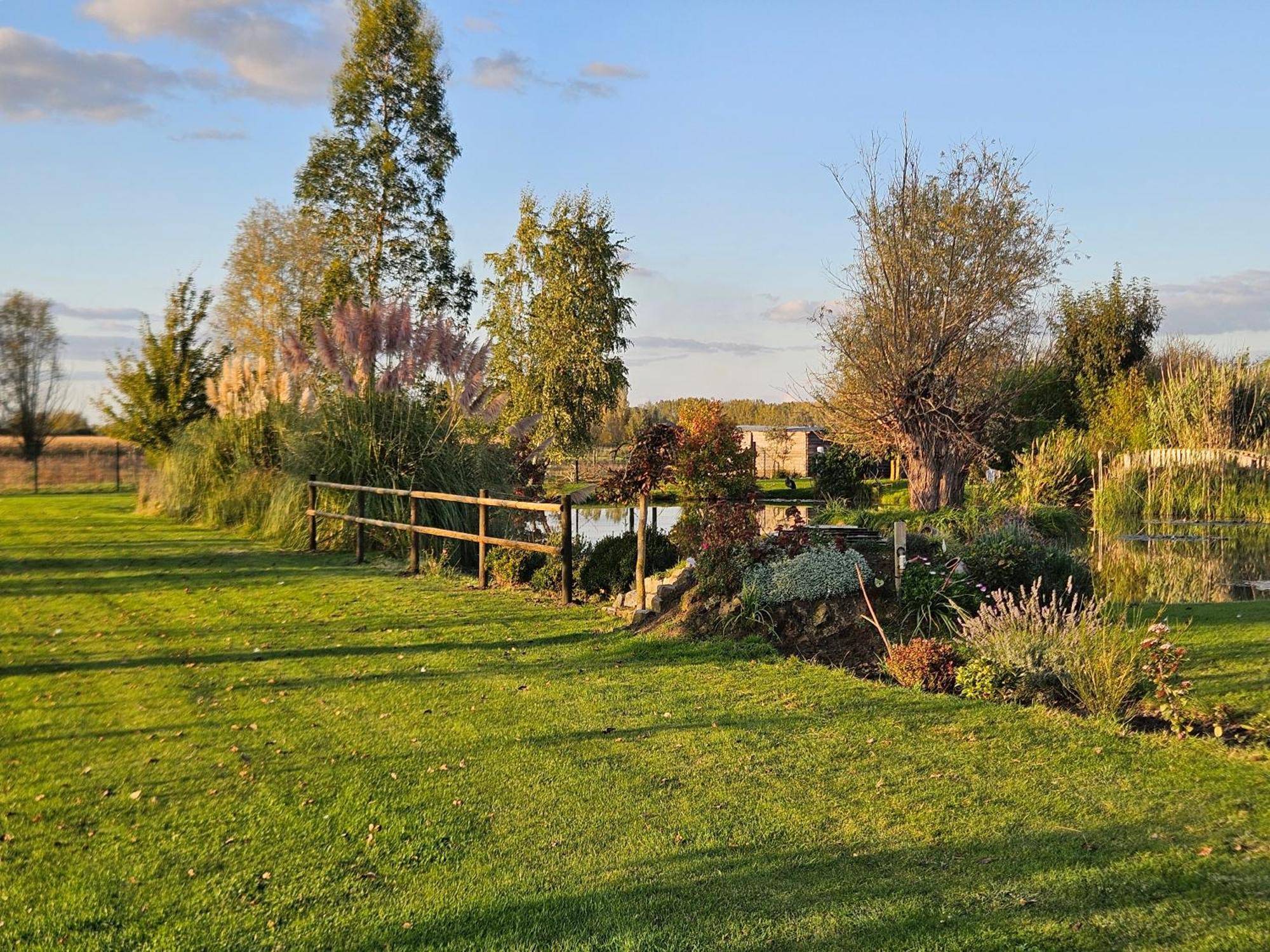 Gite Zen Style Studio Fromelles Luaran gambar